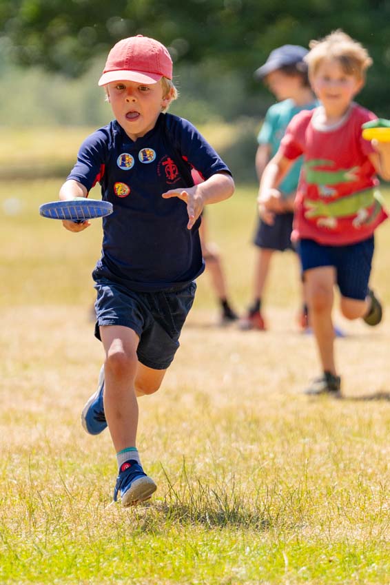 Alternative equipment for this primary school egg and spoon race
